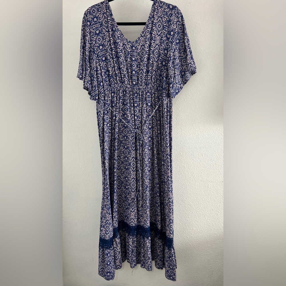 Artesia Blue Geometric Print Maxi Dress - Picture 5 of 6